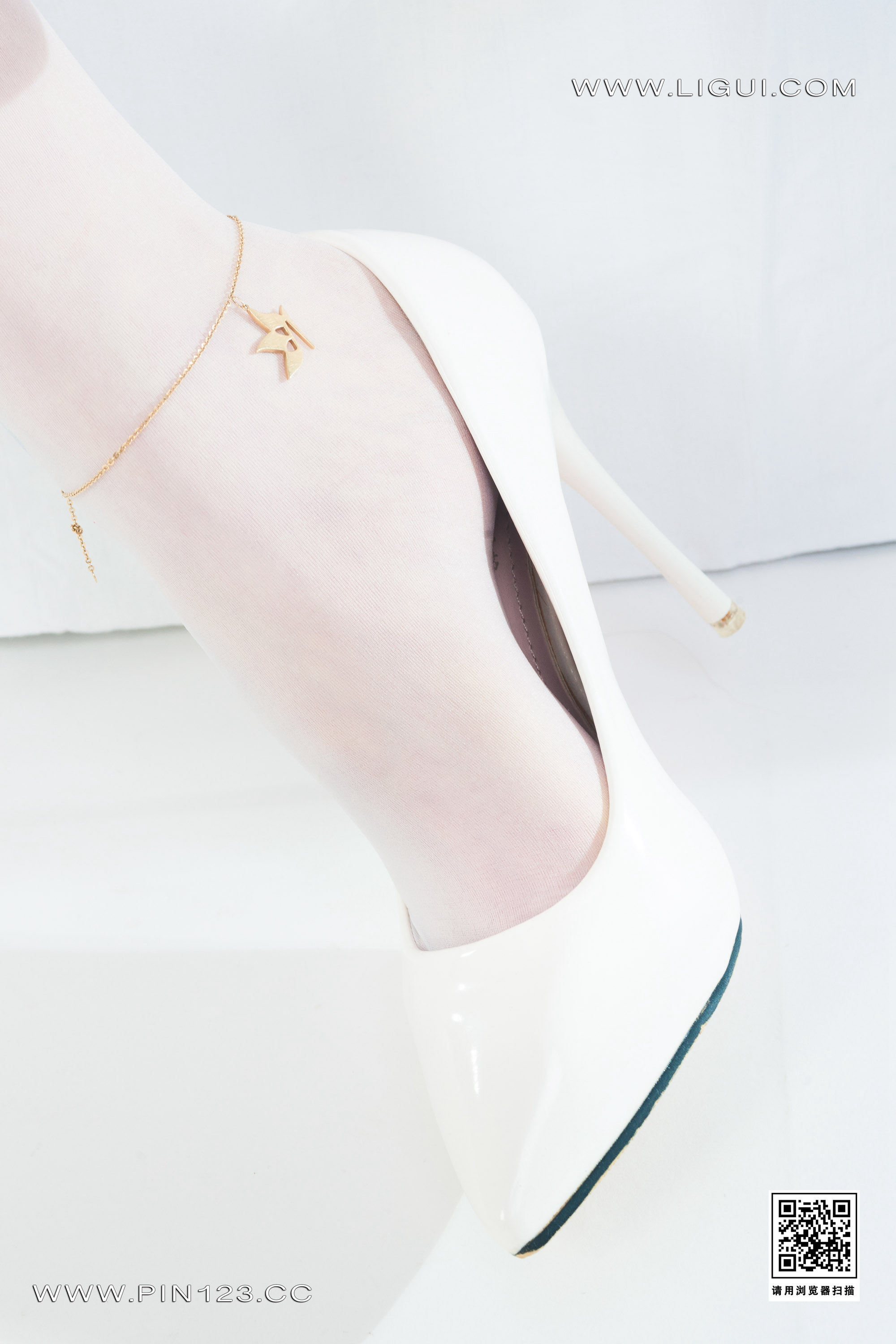 Ligui丽柜  2023.04.17 《白丝天使》 猫猫